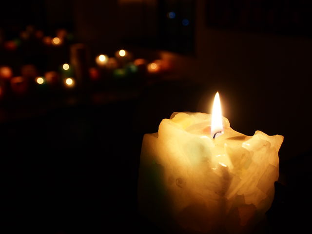 834505_1898672865_55large.jpg
